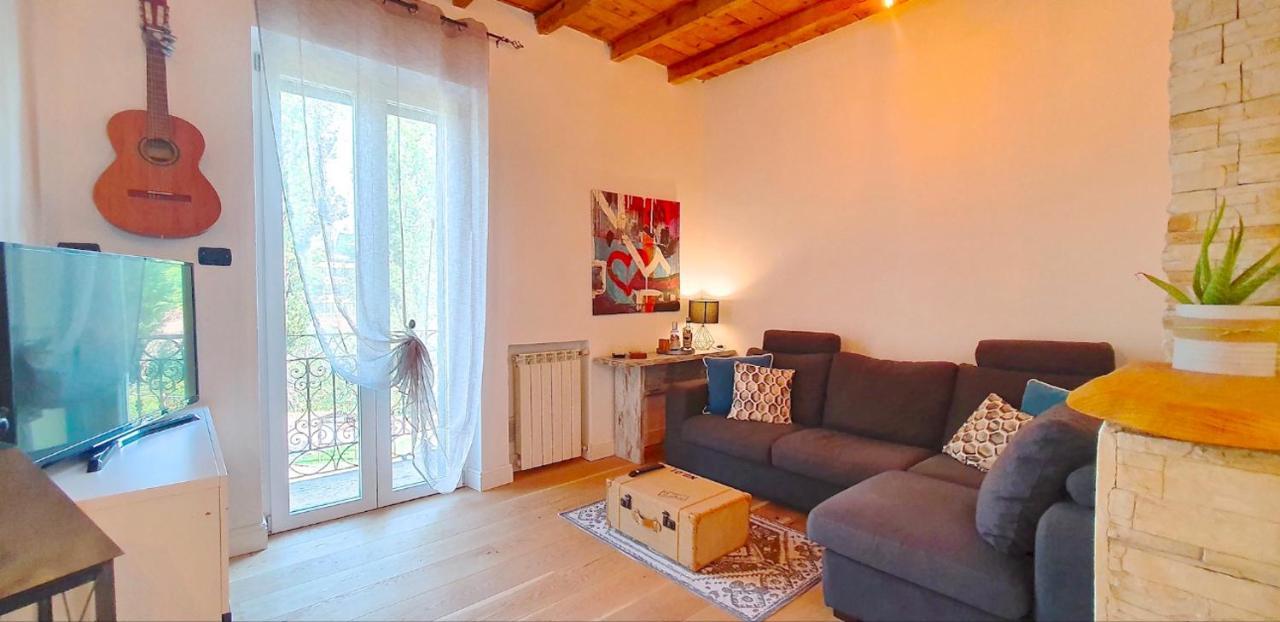 Casa Valle Parco Lambro Albiate Extérieur photo